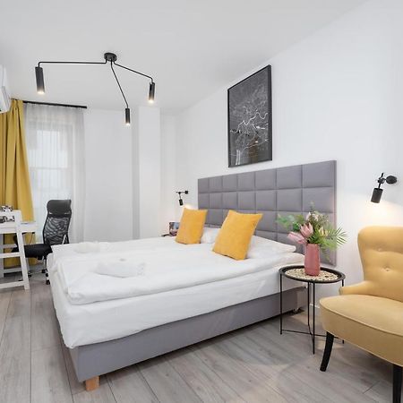 Appartement Studio Miodowa Krakow Kazimierz By Renters Extérieur photo